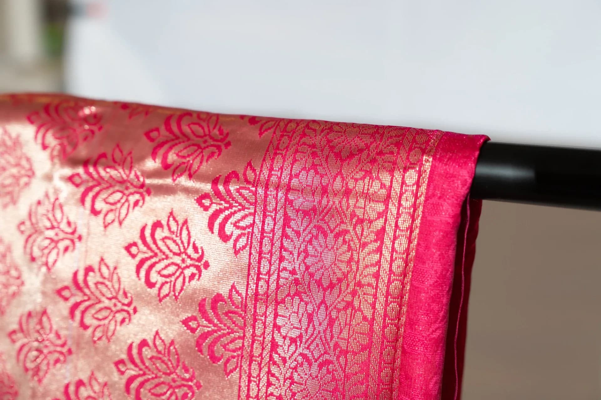 Mustard Yellow Saree with Contrast Pink Pallu & Blouse Piece