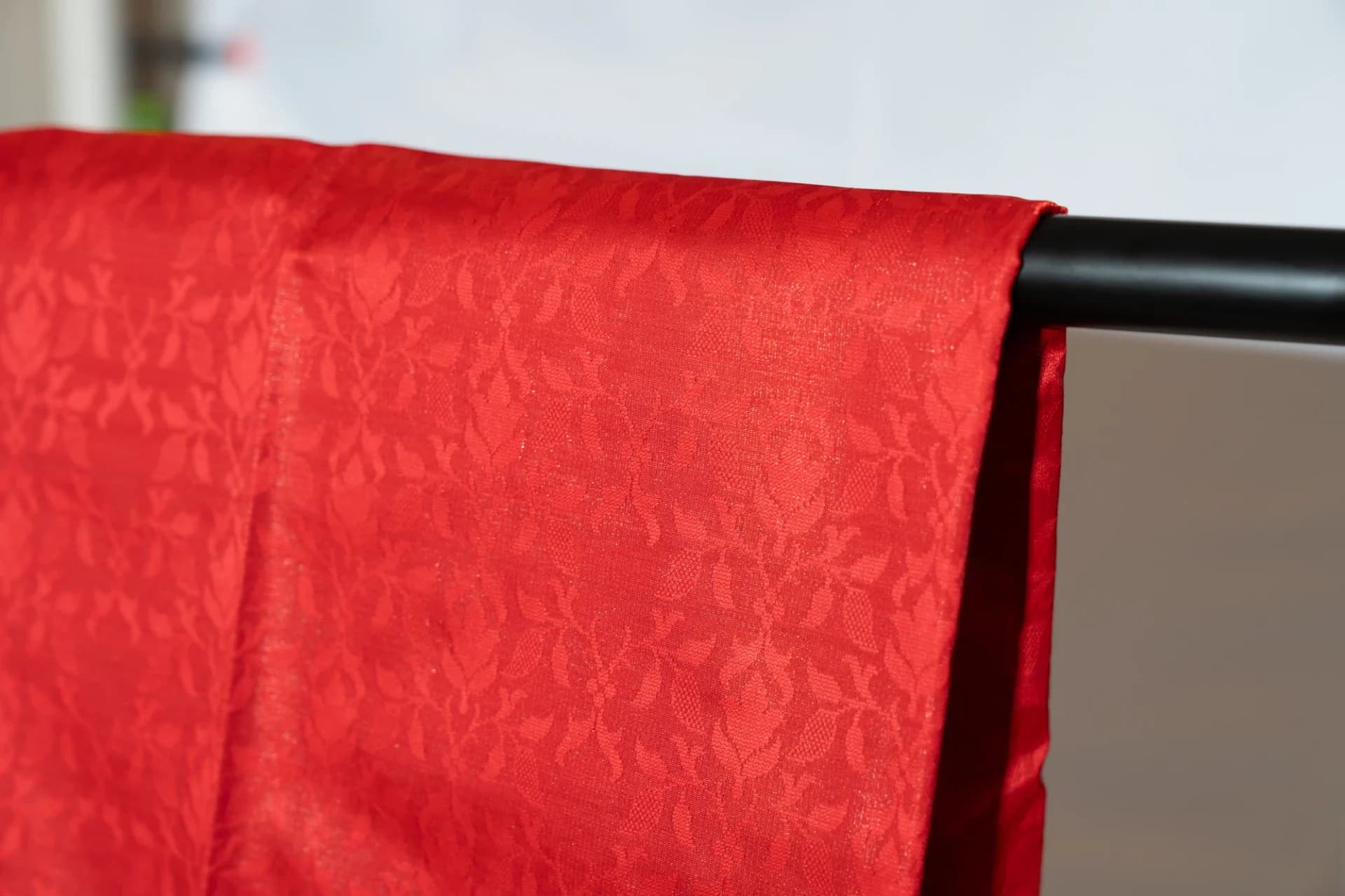 Dark Green Saree with Contrast Red Pallu & Blouse Piece
