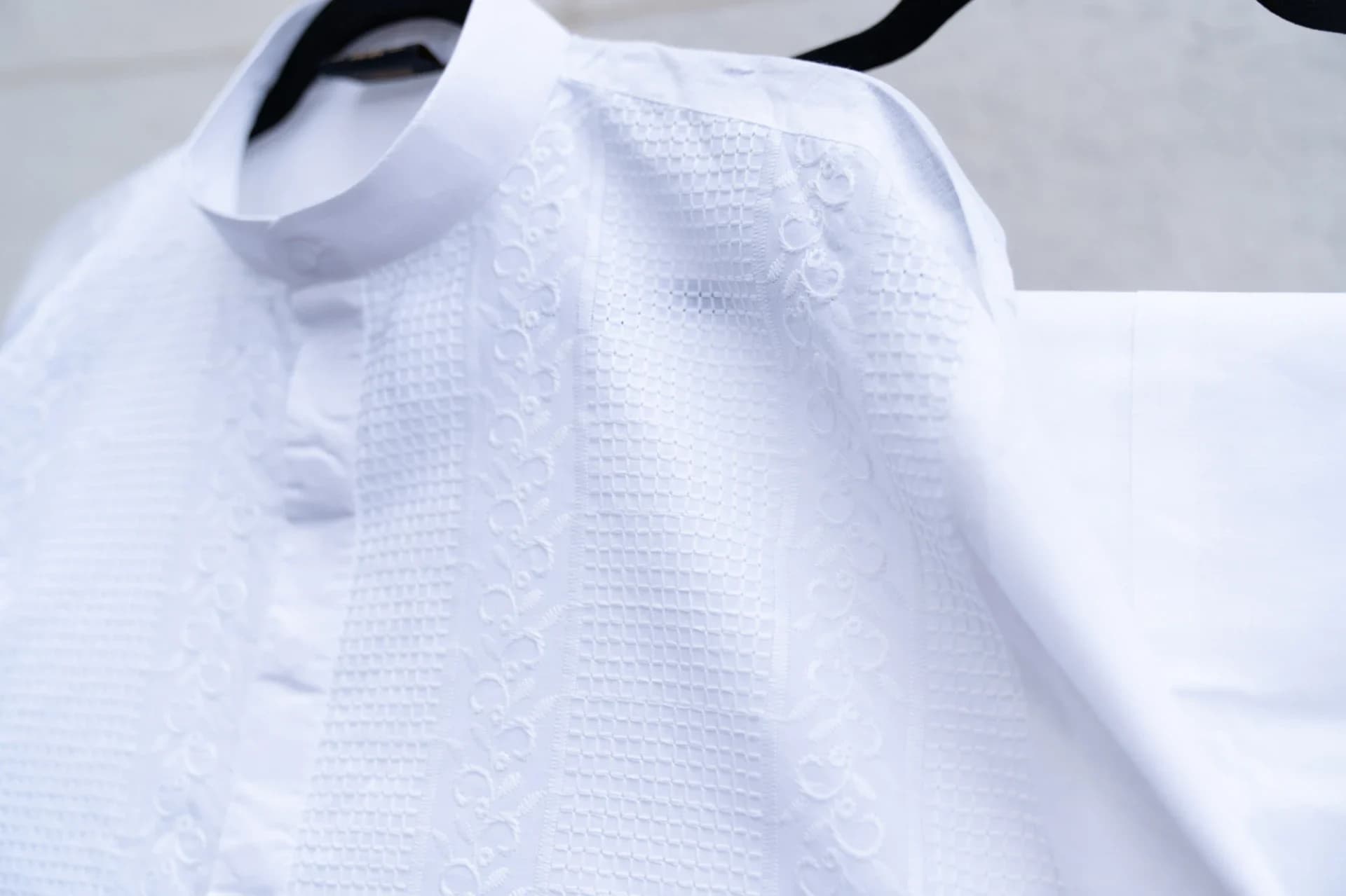 White Kurta Set with Chikankari Embroidery 