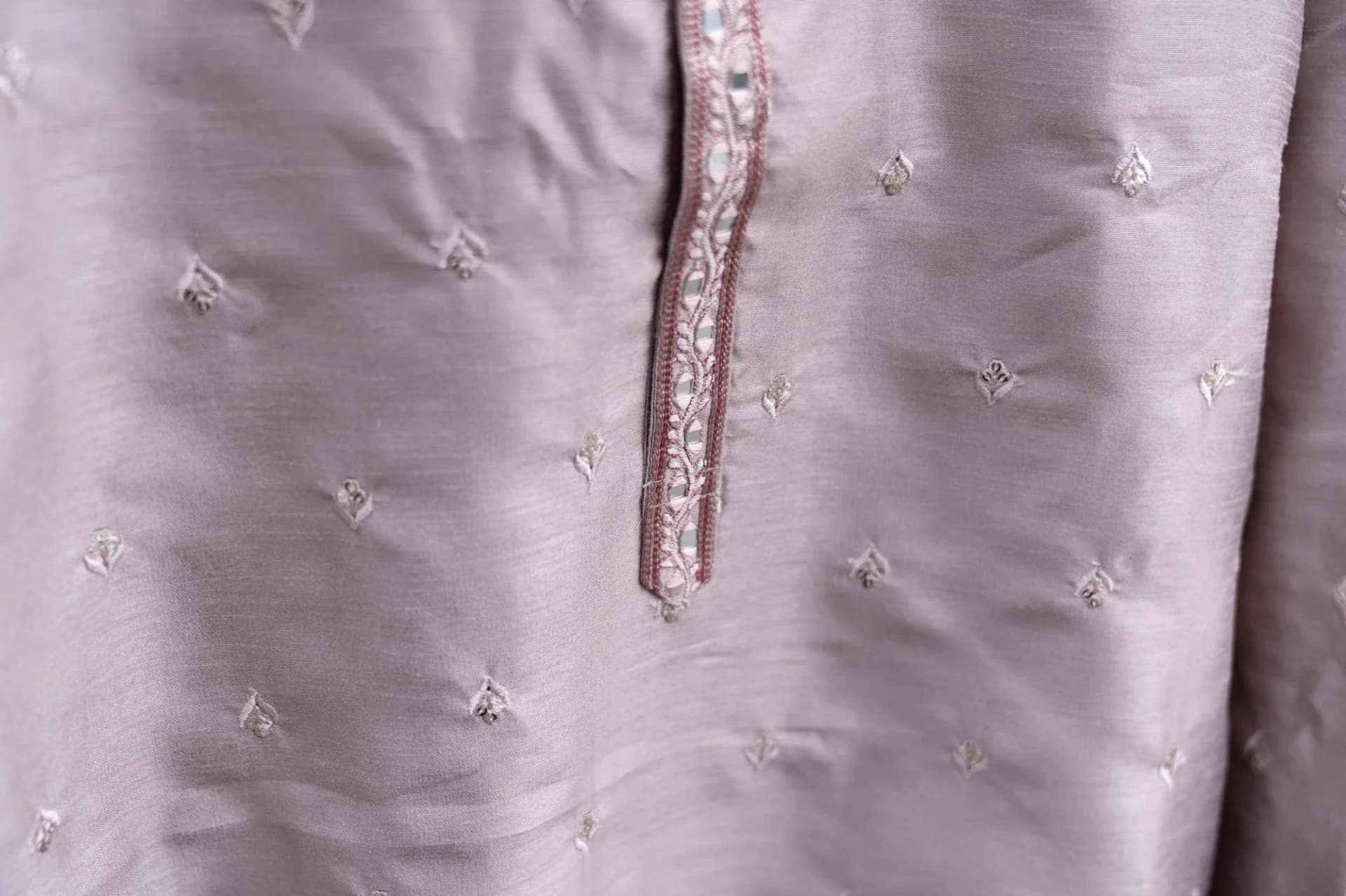 Metallic Pink Kurta Set with Mirror & Sequin Work
