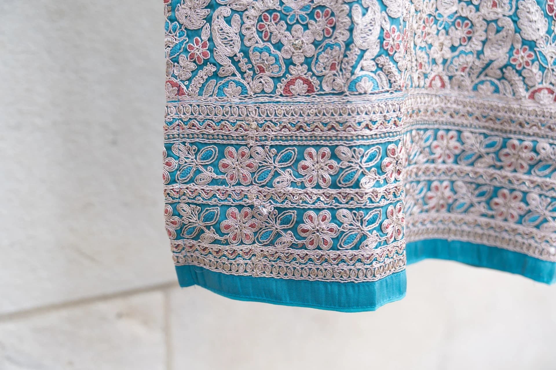 Cyan Salwar Set with Silver Thread Embroidery