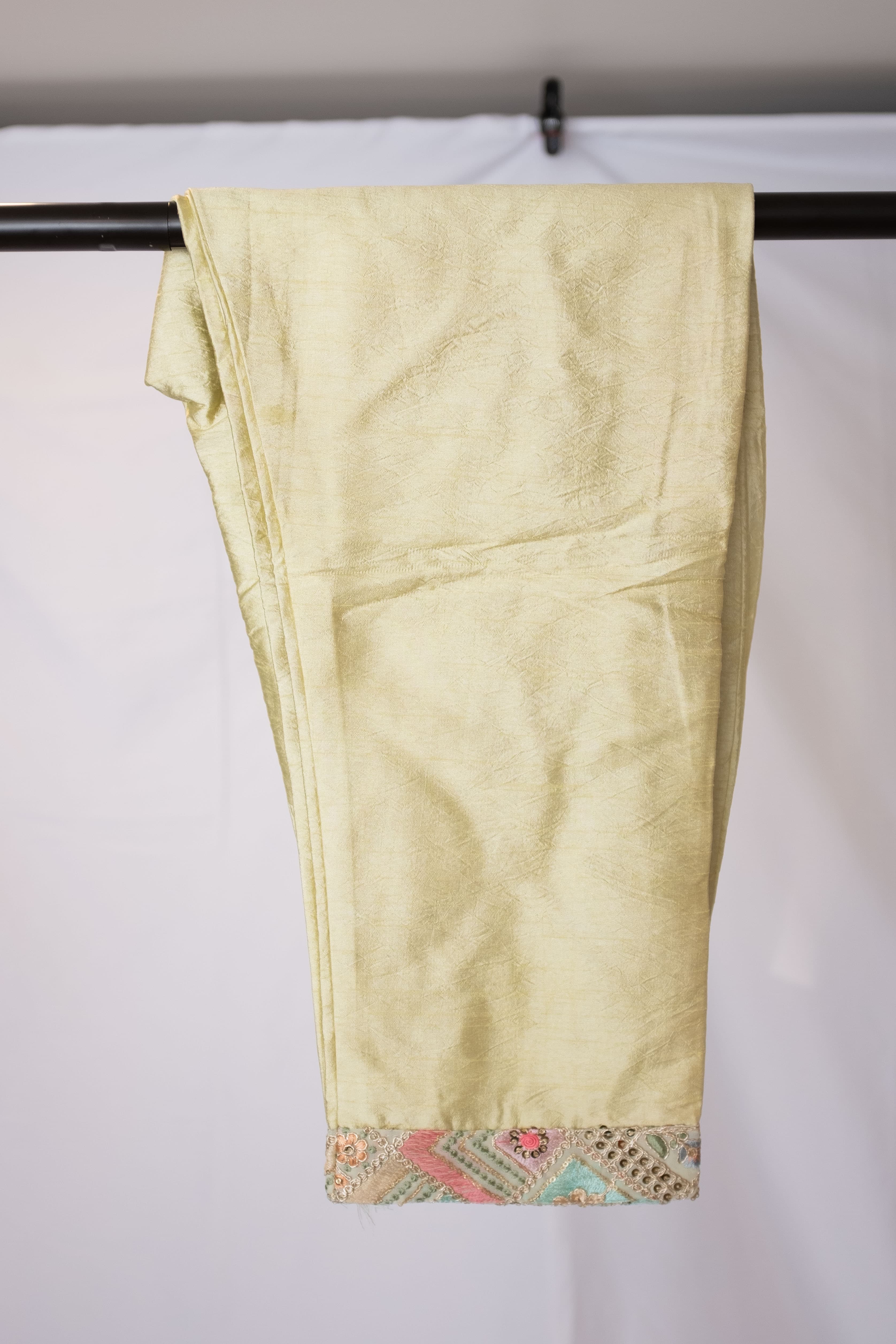 Green-yellow Georgette Kurta Set with Floral Embroidery